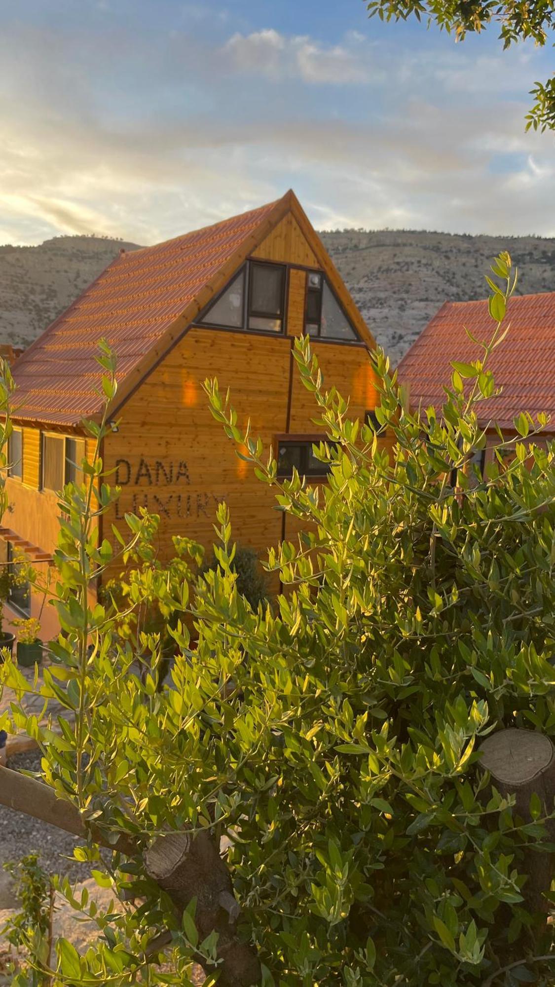 Dana Luxury Huts Hotel Ngoại thất bức ảnh