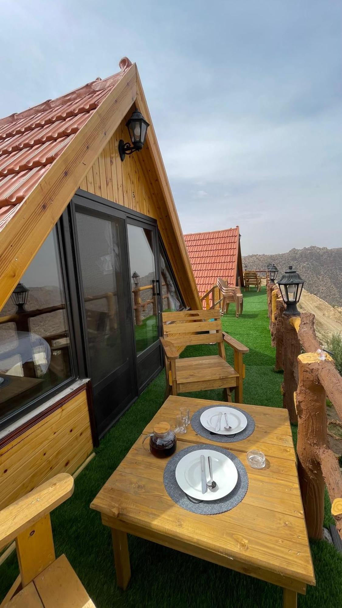 Dana Luxury Huts Hotel Ngoại thất bức ảnh