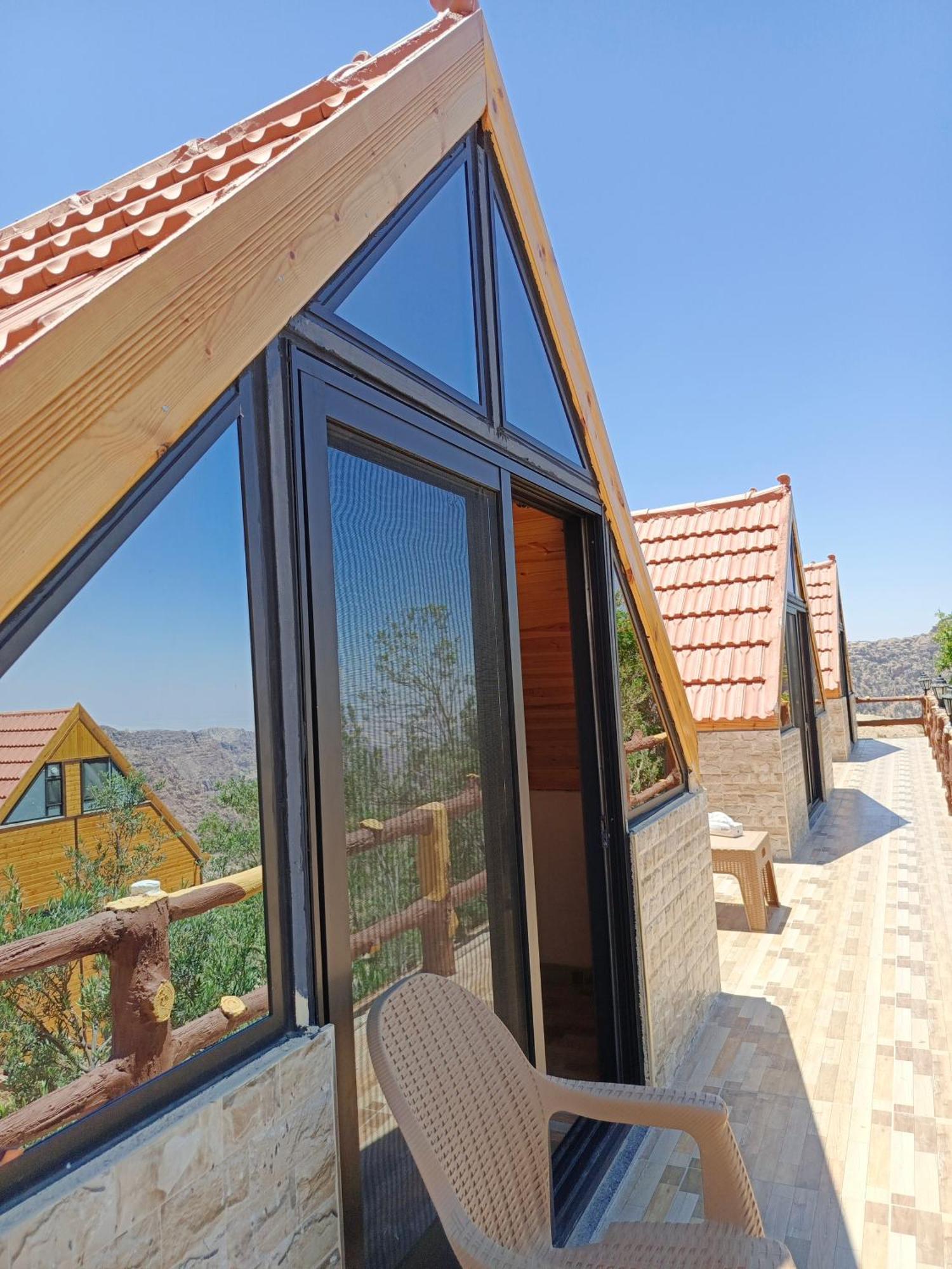 Dana Luxury Huts Hotel Ngoại thất bức ảnh
